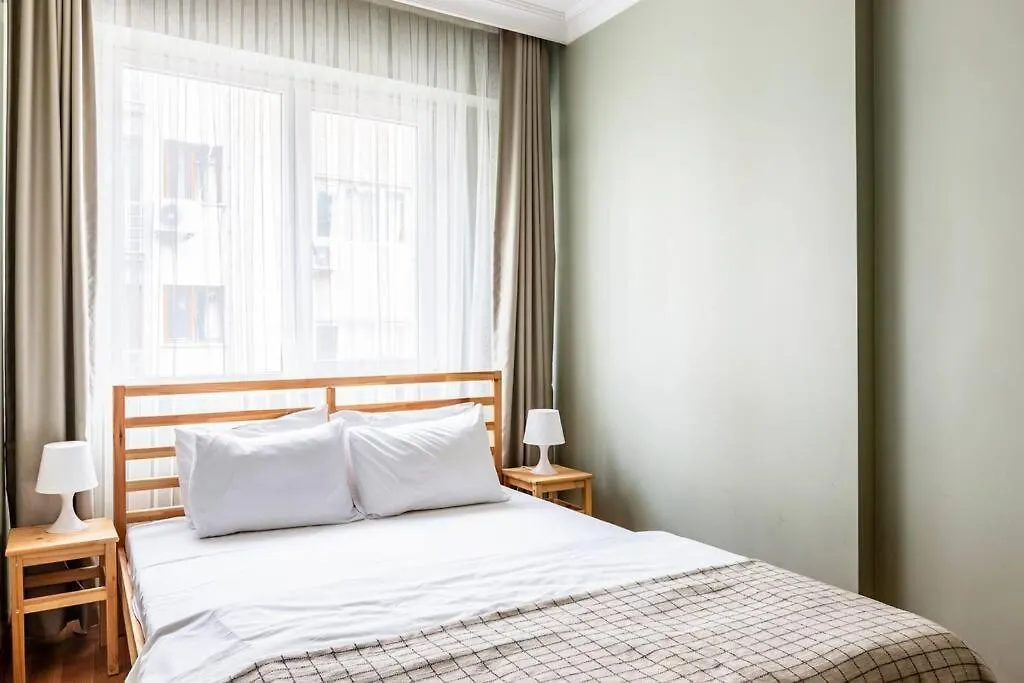 Spacious Flat Near Nisantasi - No7 Istanbul