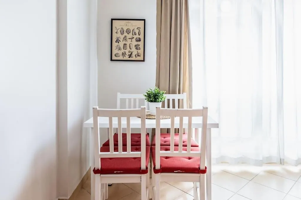 Spacious Flat Near Nisantasi - No7 Istanbul 0*,